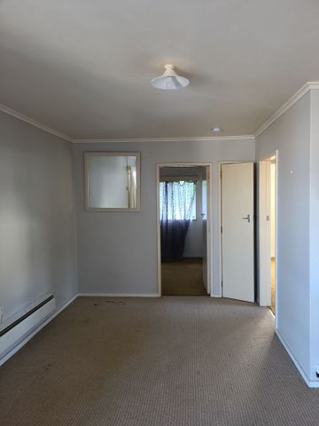 2 bedroom flat - Walking distance to CBD - Photo 3