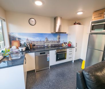 44L Dundas- Available 2026. - Photo 5