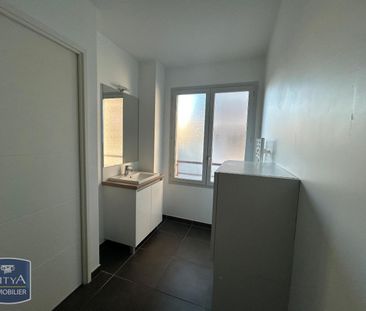 Location Appartement 2 pièces 41m² TOULON 83100 - Photo 5