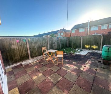 2 bedroom semi-detached bungalow to rent - Photo 1