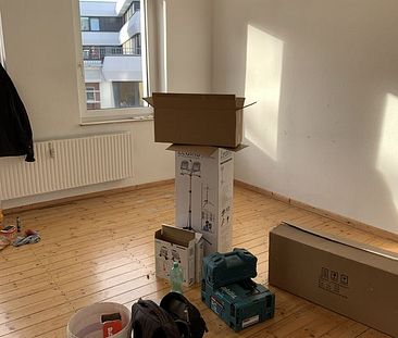 Schöne Wohnung mit Balkon beim Theater - Photo 6