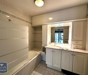 Location Appartement 4 pièces 81m² GRENOBLE 38000 - Photo 6