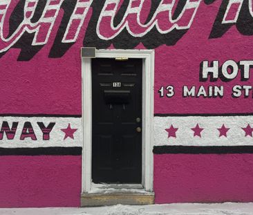 For Lease - 13 Main Street, Newmarket, Ontario - Photo 2