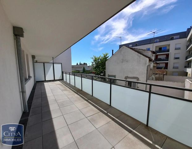 Appartement à louer 3 pièces 63.79m² - Photo 1