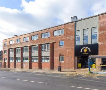 2 bedroom apartment to rent - Photo 5