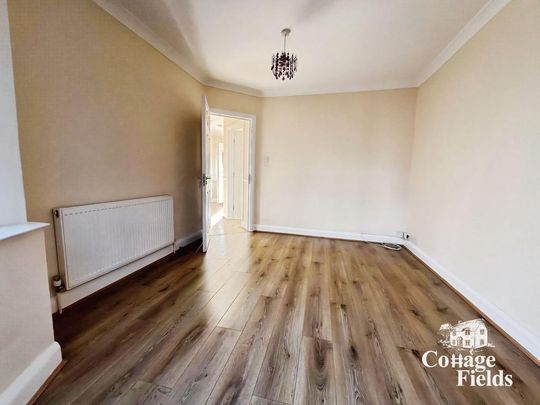 4 bedroom semi-detached house to rent - Photo 1