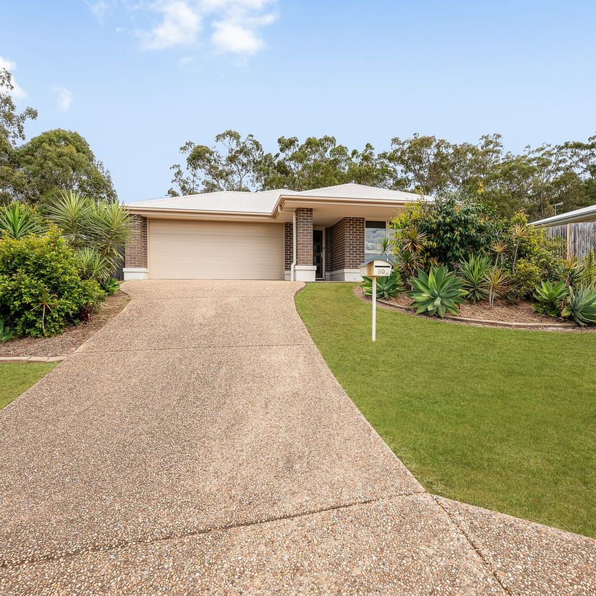 FAMILY HOME WITH SIDE ACCESS - Photo 1