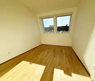 ERSTBEZUG, AUGARTEN-NÄHE, klimatisiertes 44 m2 Dachgeschoss, 2 Zimm... - Photo 5