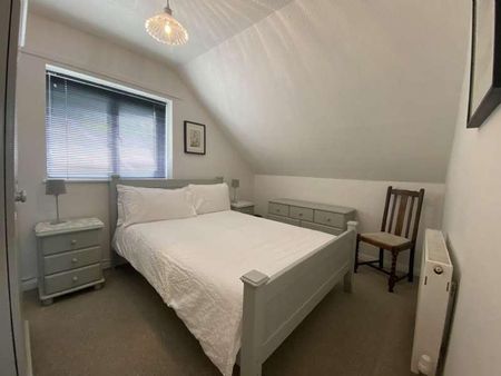 Ridgeway Gardens, Glastonbury, BA6 - Photo 4