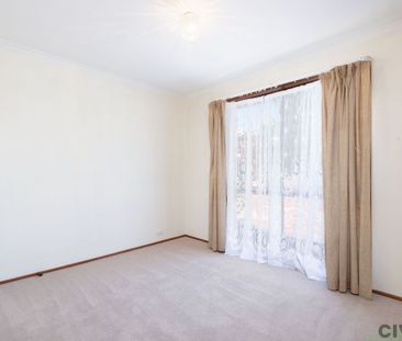 1 Couchman Crescent, Chisholm ACT 2905 - House For Rent | Domain - Photo 1
