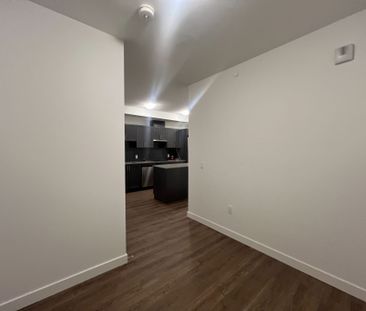 For Lease - 461 Green Road Unit# 428, Hamilton, Ontario - Photo 6