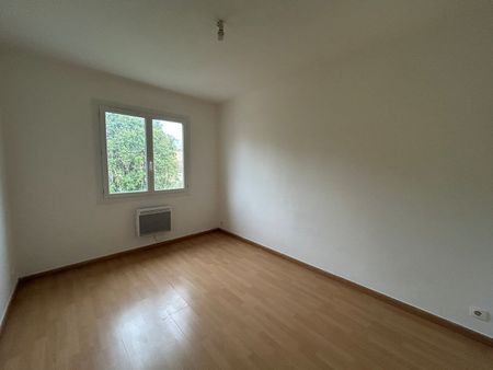 Location appartement 4 pièces, 70.00m², Nîmes - Photo 5