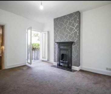Room in a Shared House, Icknield Road, LU3 - Photo 1