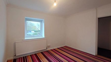 3 bedroom cottage to rent - Photo 2