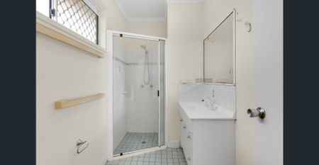 Conveniently Located Family Home - Photo 4