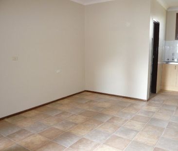 PERFECT SIZE FOR ONE, WALK TO TOWN! - Photo 1