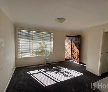 2 bedroom townhouse with courtyard - Photo 1