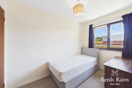34 Drumkeen Court, Belfast, BT8 7TU - Photo 3