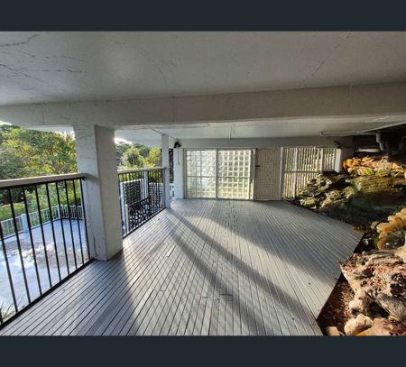 32 Goondari Road, Allambie Heights, NSW 2100 - Photo 5