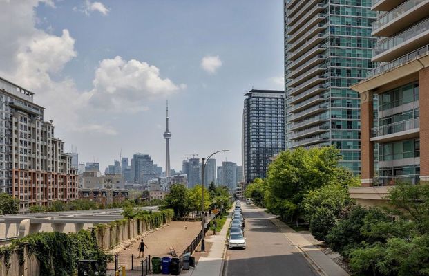 For Lease - 100 Western Battery Road Unit# 1804, Toronto, Ontario - Photo 1