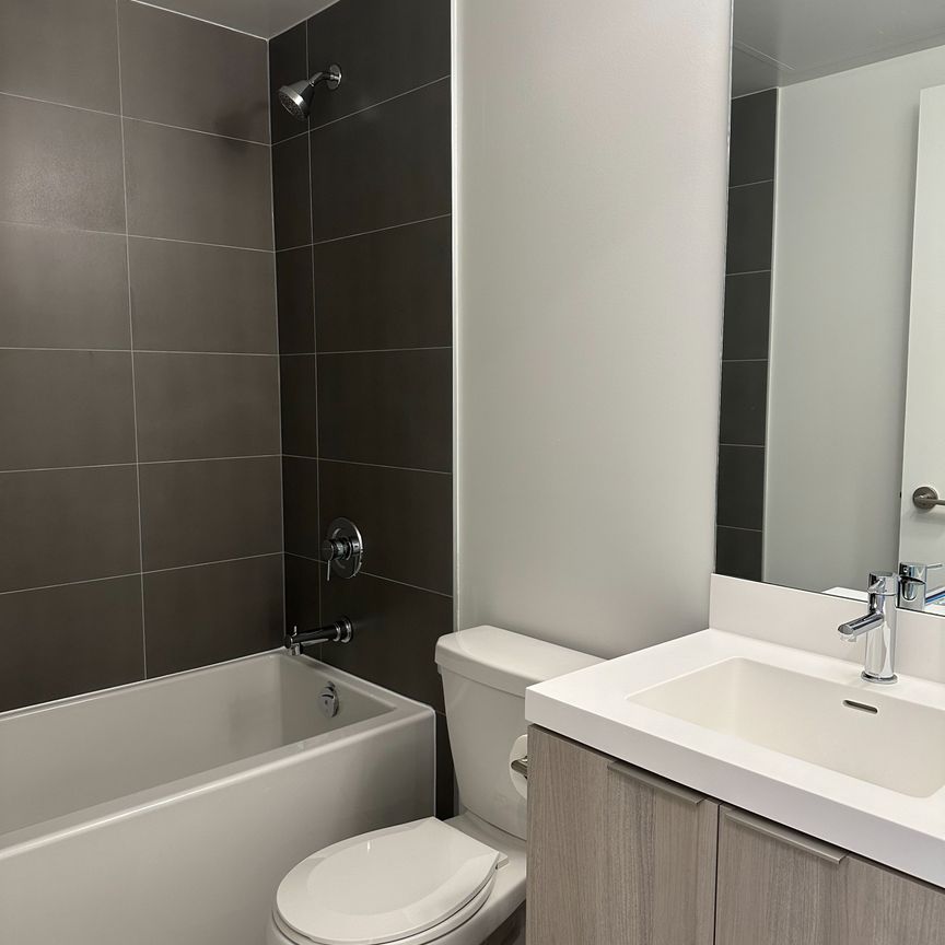 For Lease - 8 Widmer Street Unit# 4105, Toronto, Ontario - Photo 1