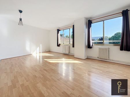 T2 La Madeleine Secteur La Madeleine - Photo 2