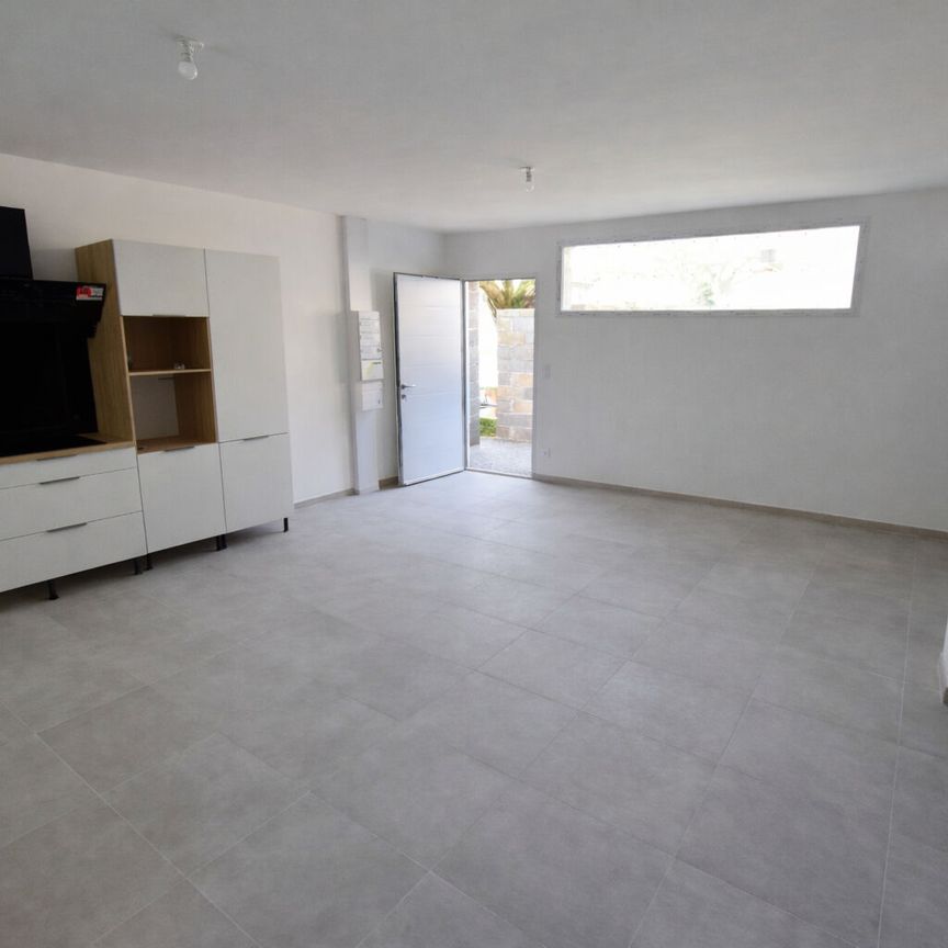 Appartement Camaret Sur Aigues 3 pièce(s) 69 m2, - Photo 1