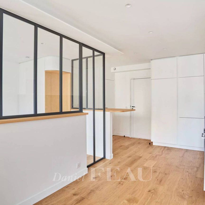 Location appartement, Paris 16ème (75016), 2 pièces, 28.7 m², ref 86399068 - Photo 1