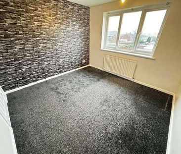 Redpine Crest, Willenhall, WV12 - Photo 6