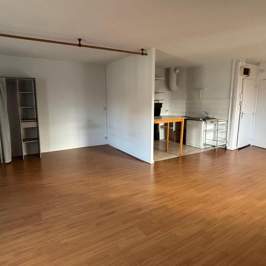 Location Appartement 2 pièces 46m² CLERMONT FERRAND 63000 - Photo 1