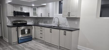 For Lease - 22 Valleyscape Trail, Caledon, Ontario - Photo 4