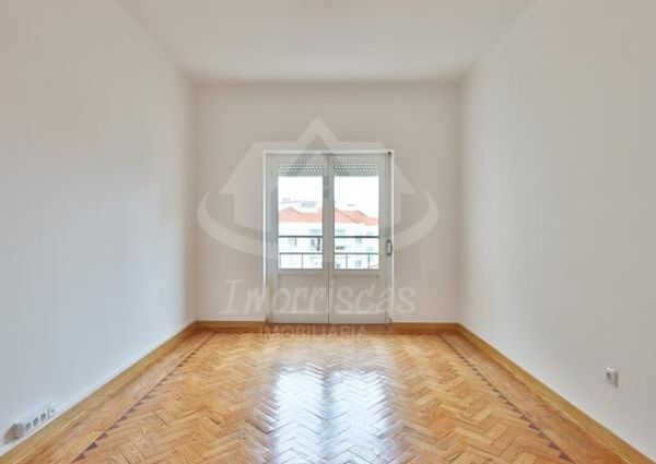 Apartamento T2+1