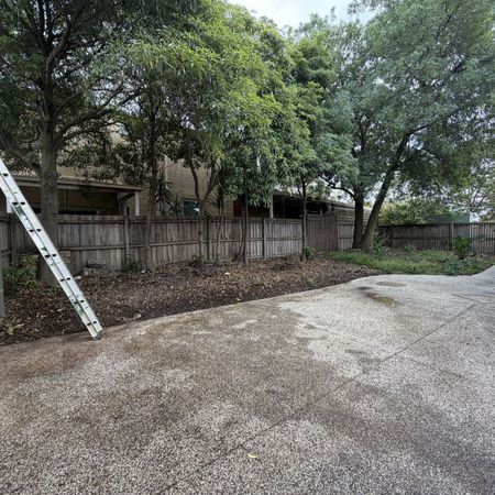 Neat & Cozy 2-Bedroom Unit in a Convenient Location - Photo 3