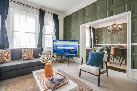 4 bedroom flat to rent - Photo 3