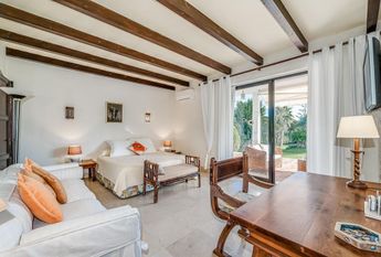 5 bedroom luxury Villa for rent in San Pedro de Alcántara, Spain