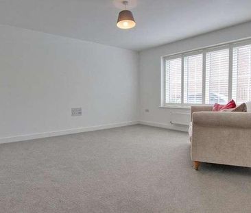 Geldart Avenue, South Cave, HU15 - Photo 1