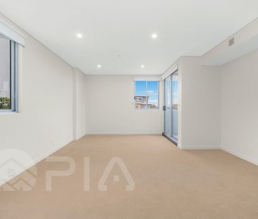 Modern 1 bedroom apartment close to amenities for lease - Photo 6