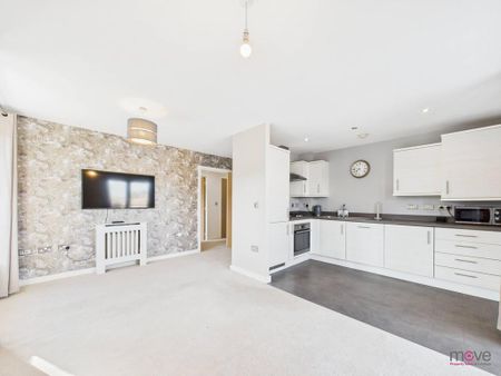 2 bedroom ground floor flat to rent - Photo 4