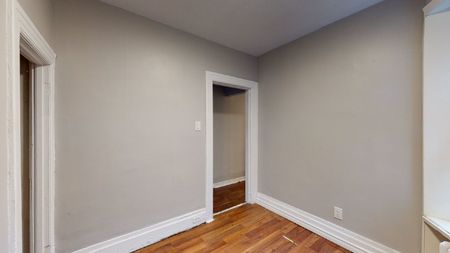 883 Somerset Street West - 3 - Photo 2