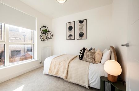 3 bedroom terraced house to rent - Photo 3