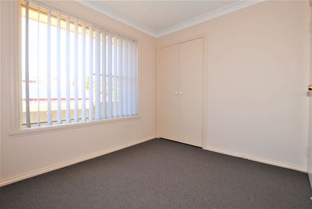 THREE BEDROOM UNIT IN A SOUGHT AFTER LOCATION - Photo 5