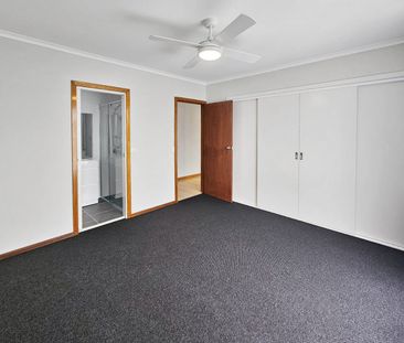 Spacious Family Haven in Traralgon 106 Davidson Street - Photo 5