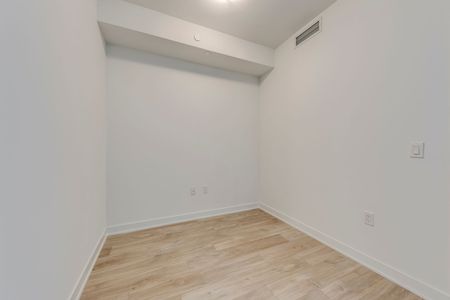 For Lease - 4675 Metcalfe Avenue Unit# 1210, Mississauga, Ontario - Photo 2