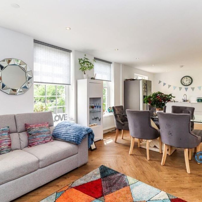 2 bedroom flat to rent - Photo 1