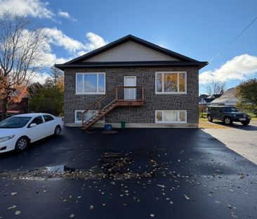 For Lease - 82 Christopher Hamilton Street Unit# 4, Stittsville - M... - Photo 1