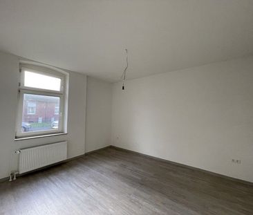 Wer will mich!? Günstige 2,5-Zimmer-Wohnung - Photo 2