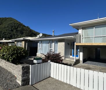 Spacious Two-Bedroom Unit with Internal Access Gar... - Photo 1