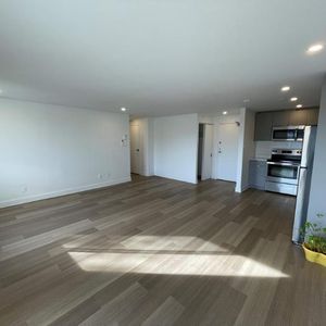 2 CH - 1 SDB - Côte Saint-Luc - $1,895 /mo - Photo 2