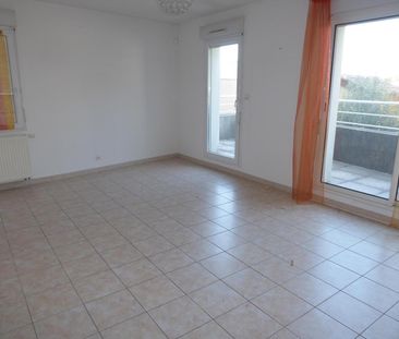 Location Appartement 2 pièces 45m² AUBENAS 07200 - Photo 2