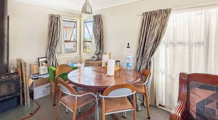 Family Home in Highland Park! - Photo 2